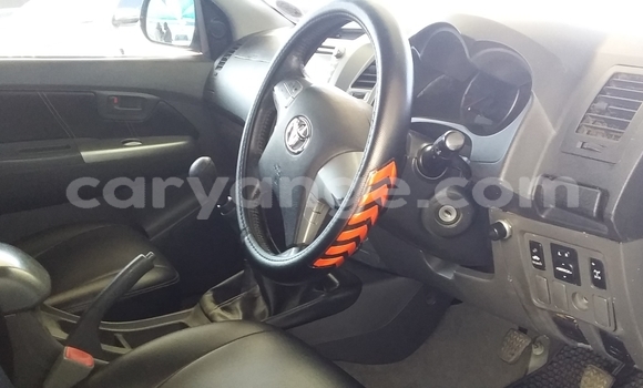 Acheter Occasion Voiture Toyota Hilux Gris à Windhoek, Namibie Acheter Occasion Voiture Toyota Hilux Gris à Windhoek, Namibie