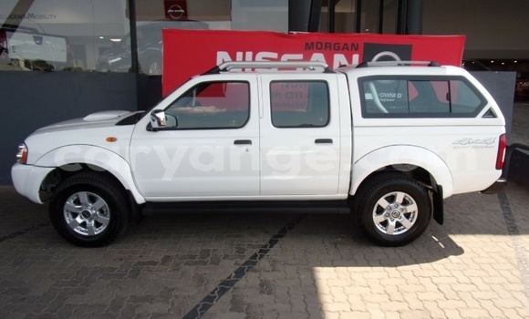 Buy Used Nissan Hardbody White Car in Henties Bay in Erongo Buy Used Nissan Hardbody White Car in Henties Bay in Erongo
