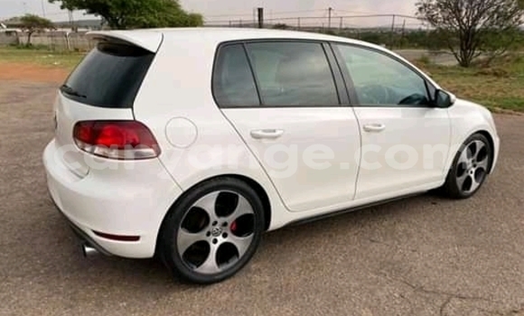Acheter Occasion Voiture Volkswagen Golf GTI Blanc à Windhoek, Namibie Acheter Occasion Voiture Volkswagen Golf GTI Blanc à Windhoek, Namibie
