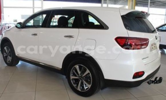 Acheter Occasion Voiture Kia Sorento Blanc à Gobabis, Omaheke Acheter Occasion Voiture Kia Sorento Blanc à Gobabis, Omaheke