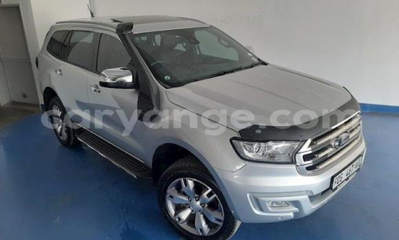 Buy Used Ford Everest Silver Car in Windhoek in Namibia Buy Used Ford Everest Silver Car in Windhoek in Namibia