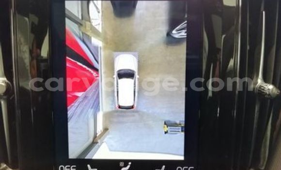 Acheter Occasion Voiture Volvo XC60 Blanc à Henties Bay, Erongo Acheter Occasion Voiture Volvo XC60 Blanc à Henties Bay, Erongo