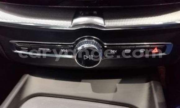 Acheter Occasion Voiture Volvo XC60 Blanc à Henties Bay, Erongo Acheter Occasion Voiture Volvo XC60 Blanc à Henties Bay, Erongo