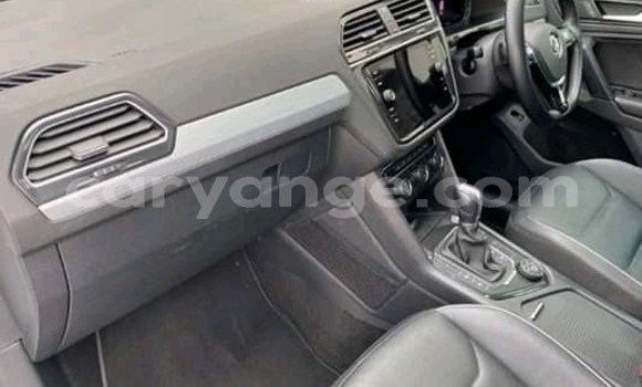 Acheter Occasion Voiture Volkswagen Tiguan Blanc à Windhoek, Namibie Acheter Occasion Voiture Volkswagen Tiguan Blanc à Windhoek, Namibie