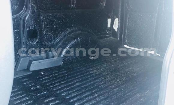 Acheter Occasion Voiture Volkswagen Caddy Blanc à Windhoek, Namibie Acheter Occasion Voiture Volkswagen Caddy Blanc à Windhoek, Namibie