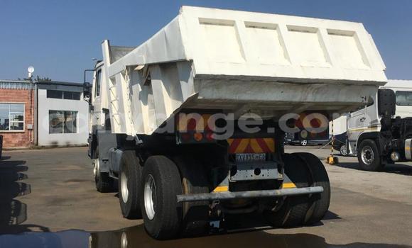 Buy Used Man M2000 White Truck in Windhoek in Namibia Buy Used Man M2000 White Truck in Windhoek in Namibia