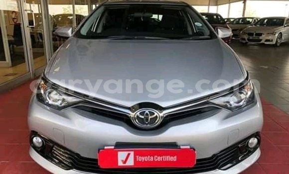Buy Used Toyota Auris Silver Car in Windhoek in Namibia