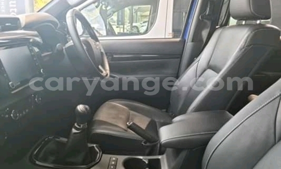 Acheter Occasion Voiture Toyota Hilux Bleu à Windhoek, Namibie Acheter Occasion Voiture Toyota Hilux Bleu à Windhoek, Namibie