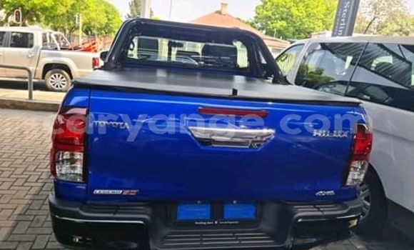 Acheter Occasion Voiture Toyota Hilux Bleu à Windhoek, Namibie Acheter Occasion Voiture Toyota Hilux Bleu à Windhoek, Namibie