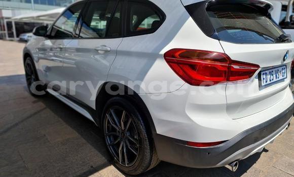 Acheter Occasion Voiture BMW X1 Blanc à Windhoek, Namibie Acheter Occasion Voiture BMW X1 Blanc à Windhoek, Namibie