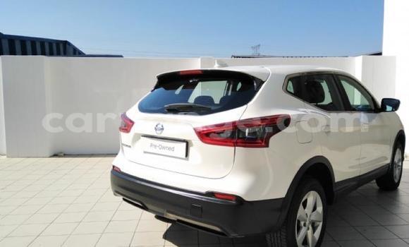 Acheter Occasion Voiture Nissan Qashqai Blanc à Windhoek, Namibie Acheter Occasion Voiture Nissan Qashqai Blanc à Windhoek, Namibie