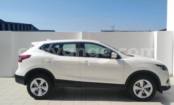 Acheter Occasion Voiture Nissan Qashqai Blanc à Windhoek, Namibie Acheter Occasion Voiture Nissan Qashqai Blanc à Windhoek, Namibie