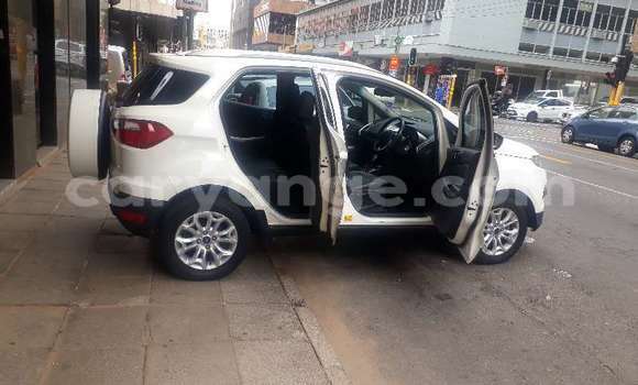 Acheter Occasion Voiture Ford EcoSport Blanc à Windhoek, Namibie Acheter Occasion Voiture Ford EcoSport Blanc à Windhoek, Namibie
