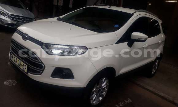 Acheter Occasion Voiture Ford EcoSport Blanc à Windhoek, Namibie Acheter Occasion Voiture Ford EcoSport Blanc à Windhoek, Namibie