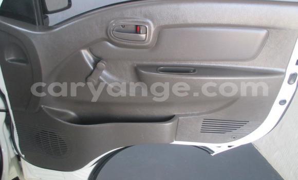 Acheter Occasion Voiture Hyundai H200 Blanc à Windhoek, Namibie Acheter Occasion Voiture Hyundai H200 Blanc à Windhoek, Namibie