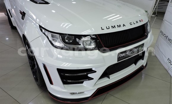 Acheter Occasion Voiture Land Rover Range Rover Vogue Blanc à Walvis Bay, Namibie Acheter Occasion Voiture Land Rover Range Rover Vogue Blanc à Walvis Bay, Namibie