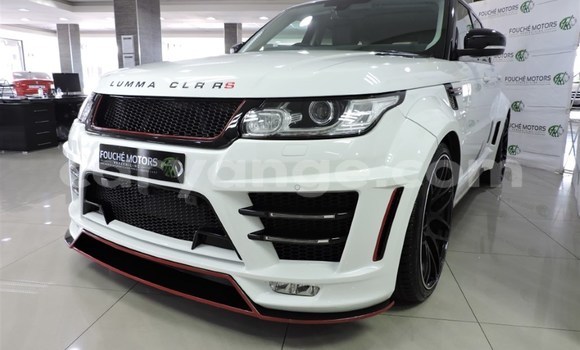 Acheter Occasion Voiture Land Rover Range Rover Vogue Blanc à Walvis Bay, Namibie Acheter Occasion Voiture Land Rover Range Rover Vogue Blanc à Walvis Bay, Namibie