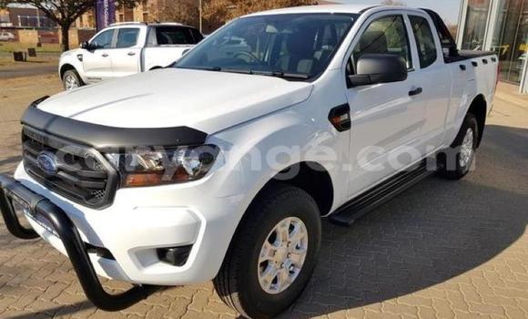 Buy Used Ford Ranger White Car in Karasburg in Karas Buy Used Ford Ranger White Car in Karasburg in Karas