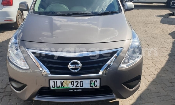 Acheter Occasion Voiture Nissan Almera Beige à Windhoek, Namibie Acheter Occasion Voiture Nissan Almera Beige à Windhoek, Namibie