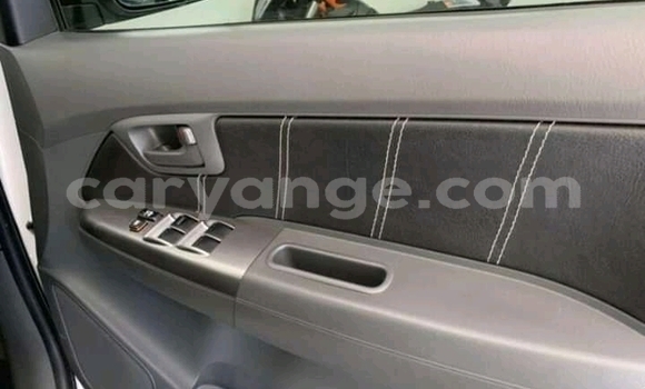 Acheter Occasion Voiture Toyota Hilux Blanc à Gobabis, Omaheke Acheter Occasion Voiture Toyota Hilux Blanc à Gobabis, Omaheke