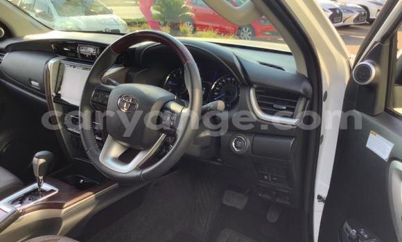 Buy Used Toyota Fortuner Silver Car in Grootfontein in Namibia Buy Used Toyota Fortuner Silver Car in Grootfontein in Namibia