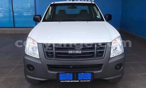 Buy Used Isuzu KB White Car in Otjimbingwe in Erongo Buy Used Isuzu KB White Car in Otjimbingwe in Erongo