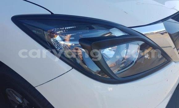 Acheter Occasion Voiture Mazda BT-50 Blanc à Walvis Bay, Namibie Acheter Occasion Voiture Mazda BT-50 Blanc à Walvis Bay, Namibie