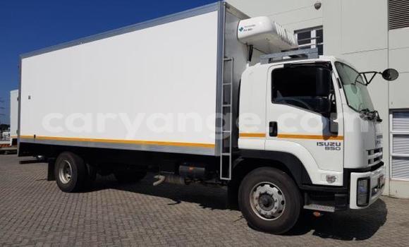 Buy Used Isuzu FTR 850 White Truck in Arandis in Kunene Buy Used Isuzu FTR 850 White Truck in Arandis in Kunene