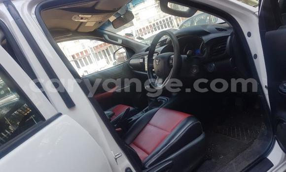 Buy Used Toyota Hilux White Car in Windhoek in Namibia Buy Used Toyota Hilux White Car in Windhoek in Namibia