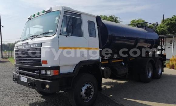 Acheter Occasion Utilitaire Nissan UD Autre à Windhoek, Namibie