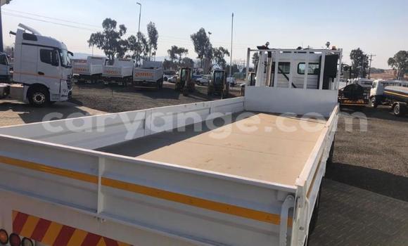 Buy Used Man Silent White Truck in Windhoek in Namibia Buy Used Man Silent White Truck in Windhoek in Namibia