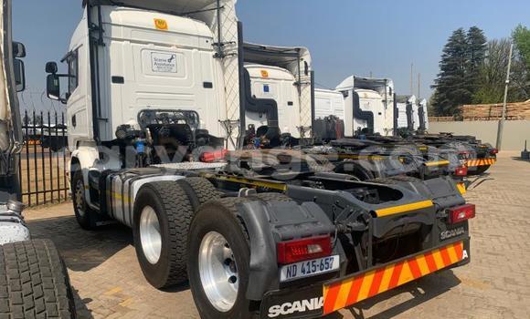 Buy Used Scania R420 White Truck in Windhoek in Namibia Buy Used Scania R420 White Truck in Windhoek in Namibia