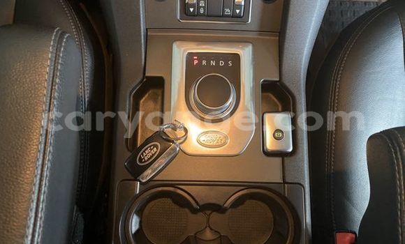 Buy Used Land Rover Discovery Silver Car in Windhoek in Namibia Buy Used Land Rover Discovery Silver Car in Windhoek in Namibia