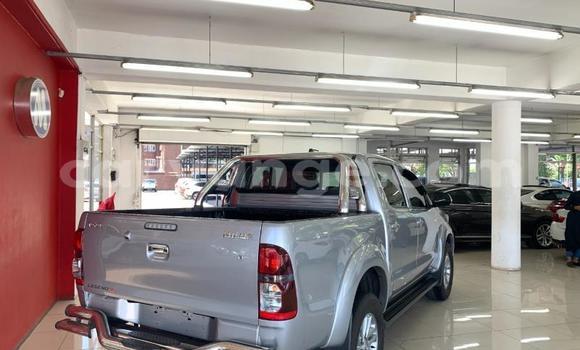 Acheter Occasion Voiture Toyota Hilux Gris à Karasburg, Karas Acheter Occasion Voiture Toyota Hilux Gris à Karasburg, Karas