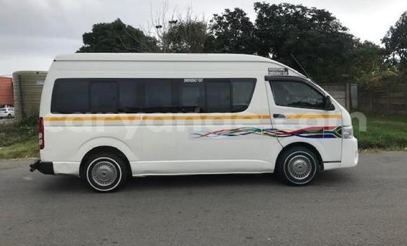 Buy Used Toyota Hi Ace White Car in Windhoek in Namibia Buy Used Toyota Hi Ace White Car in Windhoek in Namibia