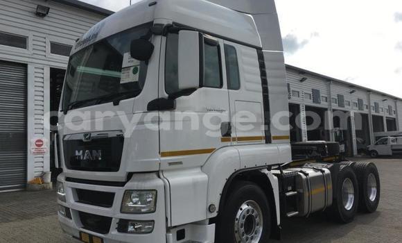 Buy Used Man M2000 White Truck in Windhoek in Namibia Buy Used Man M2000 White Truck in Windhoek in Namibia