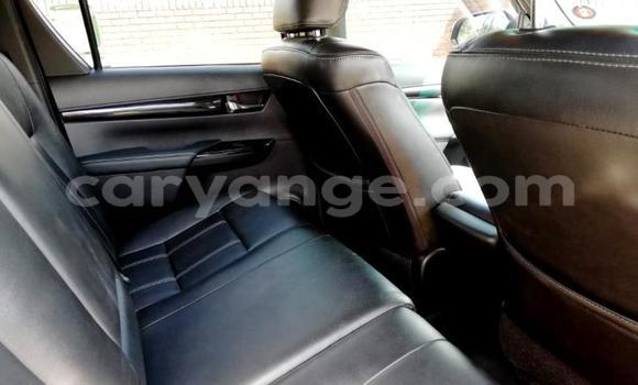 Acheter Occasion Voiture Toyota Hilux Blanc à Import - Dubai, Namibie Acheter Occasion Voiture Toyota Hilux Blanc à Import - Dubai, Namibie