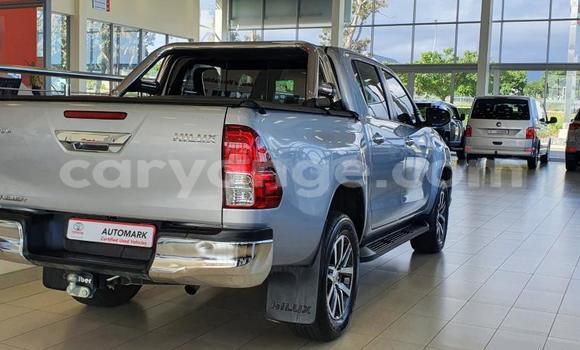 Buy Used Toyota Hilux Red Car in Grootfontein in Namibia Buy Used Toyota Hilux Red Car in Grootfontein in Namibia