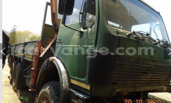 Buy Used Mercedes‒Benz Truck Green Truck in Windhoek in Namibia Buy Used Mercedes‒Benz Truck Green Truck in Windhoek in Namibia