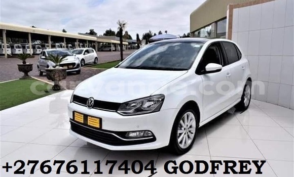 Buy Used Volkswagen Golf White Car in Windhoek in Namibia Buy Used Volkswagen Golf White Car in Windhoek in Namibia