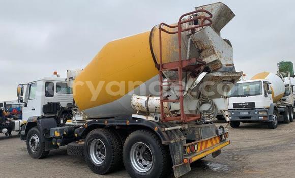 Acheter Occasion Utilitaire Man M2000 Blanc à Windhoek, Namibie Acheter Occasion Utilitaire Man M2000 Blanc à Windhoek, Namibie