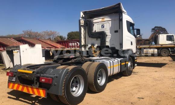 Acheter Occasion Utilitaire Scania R470 Blanc à Windhoek, Namibie Acheter Occasion Utilitaire Scania R470 Blanc à Windhoek, Namibie