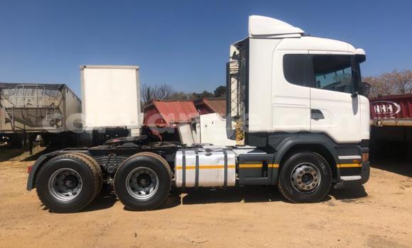 Acheter Occasion Utilitaire Scania R470 Blanc à Windhoek, Namibie Acheter Occasion Utilitaire Scania R470 Blanc à Windhoek, Namibie