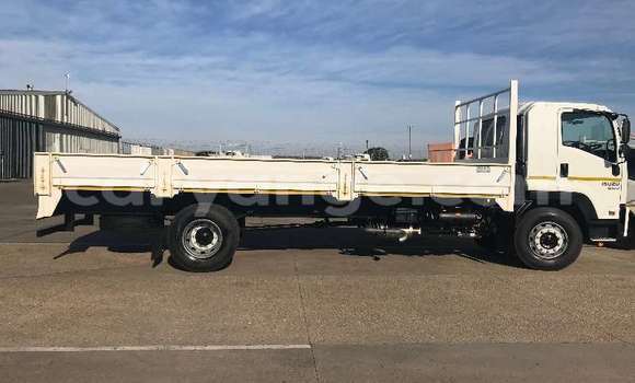 Buy Used Isuzu FTR 850 White Truck in Windhoek in Namibia Buy Used Isuzu FTR 850 White Truck in Windhoek in Namibia