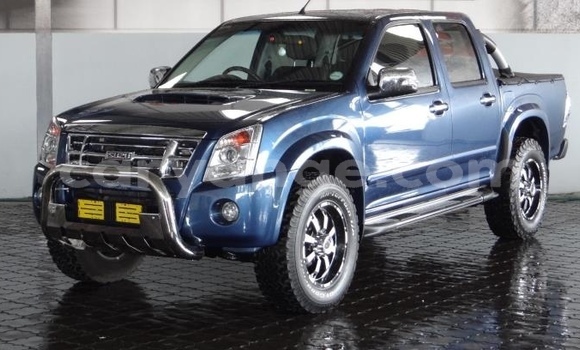 Buy Used Isuzu KB Blue Car in Windhoek in Namibia