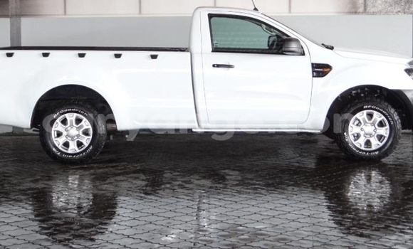 Acheter Occasion Voiture Ford Ranger Blanc à Windhoek, Namibie Acheter Occasion Voiture Ford Ranger Blanc à Windhoek, Namibie