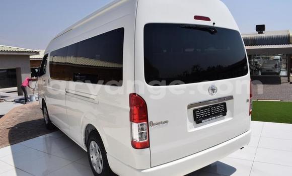 Buy Used Toyota Hi Ace White Car in Windhoek in Namibia Buy Used Toyota Hi Ace White Car in Windhoek in Namibia
