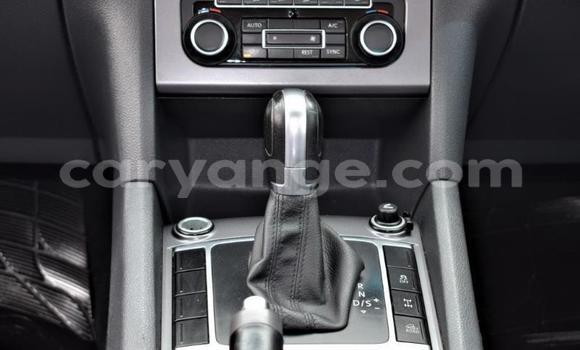 Acheter Occasion Voiture Volkswagen Amarok Blanc à Walvis Bay, Namibie Acheter Occasion Voiture Volkswagen Amarok Blanc à Walvis Bay, Namibie