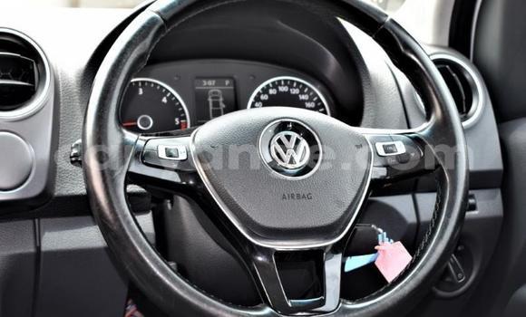 Acheter Occasion Voiture Volkswagen Amarok Blanc à Walvis Bay, Namibie Acheter Occasion Voiture Volkswagen Amarok Blanc à Walvis Bay, Namibie