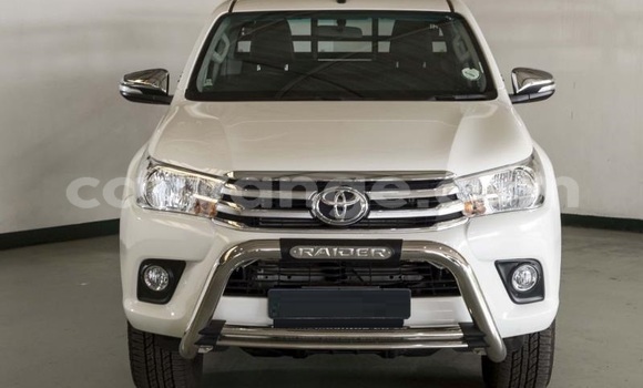Buy Used Toyota Hilux White Car in Windhoek in Namibia Buy Used Toyota Hilux White Car in Windhoek in Namibia